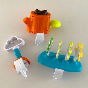 ⛅️ Skip Hop Explore & More table toys / accessories